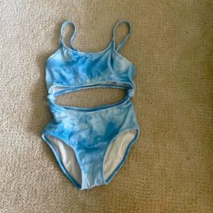 Blue and white tie-dye swimsuit two peace